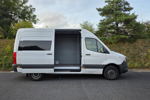 20250919_182237 20250919_182237