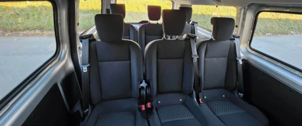 Minibus-saeder-fra-midten