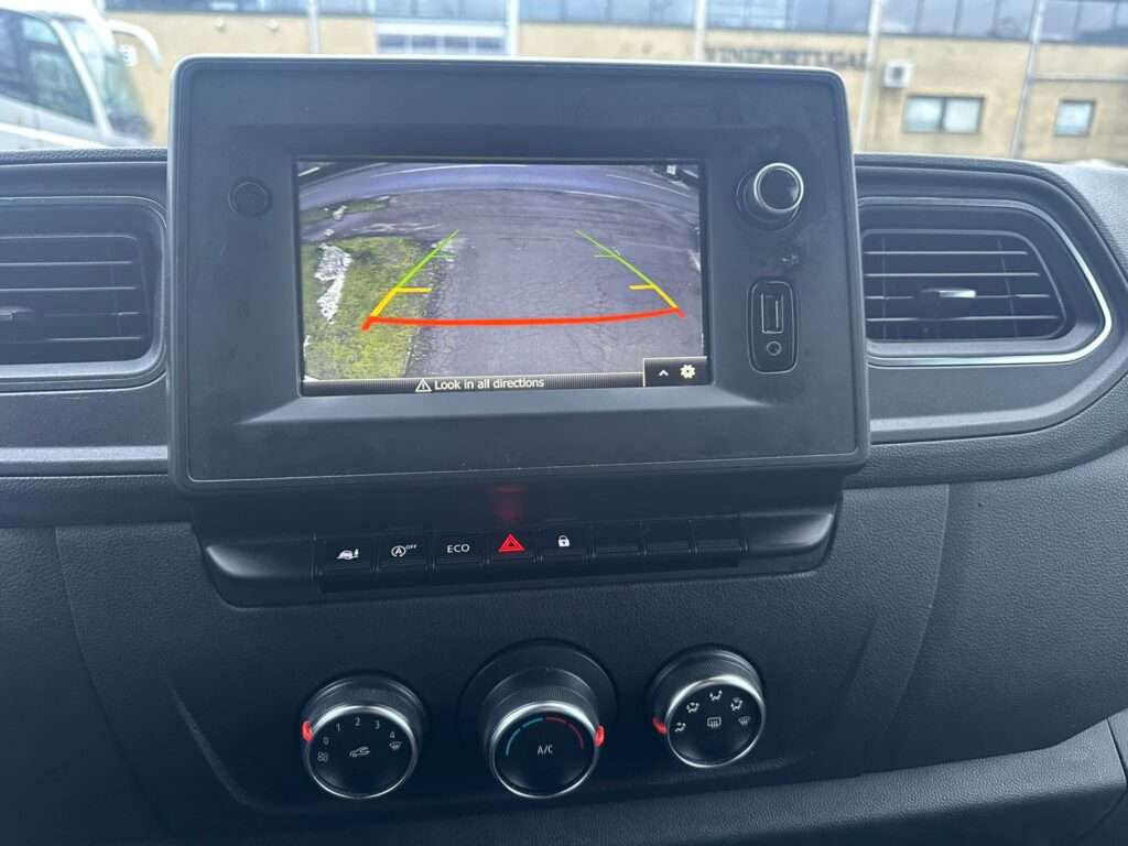 Renault Master IV T35