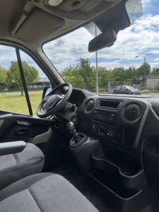 Nissan NV400