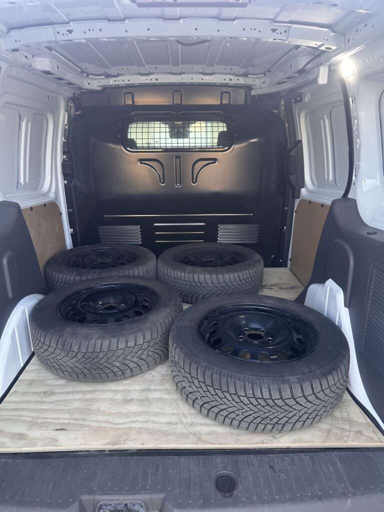 Ford Transit Connect Active