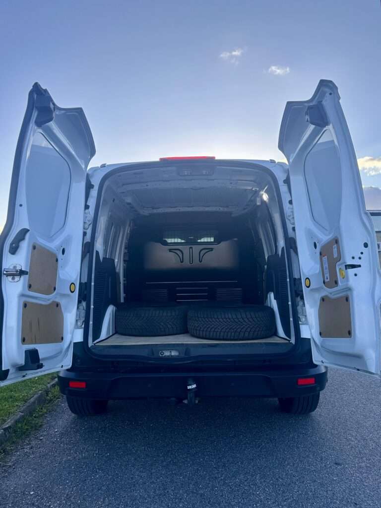 Ford Transit Connect Active